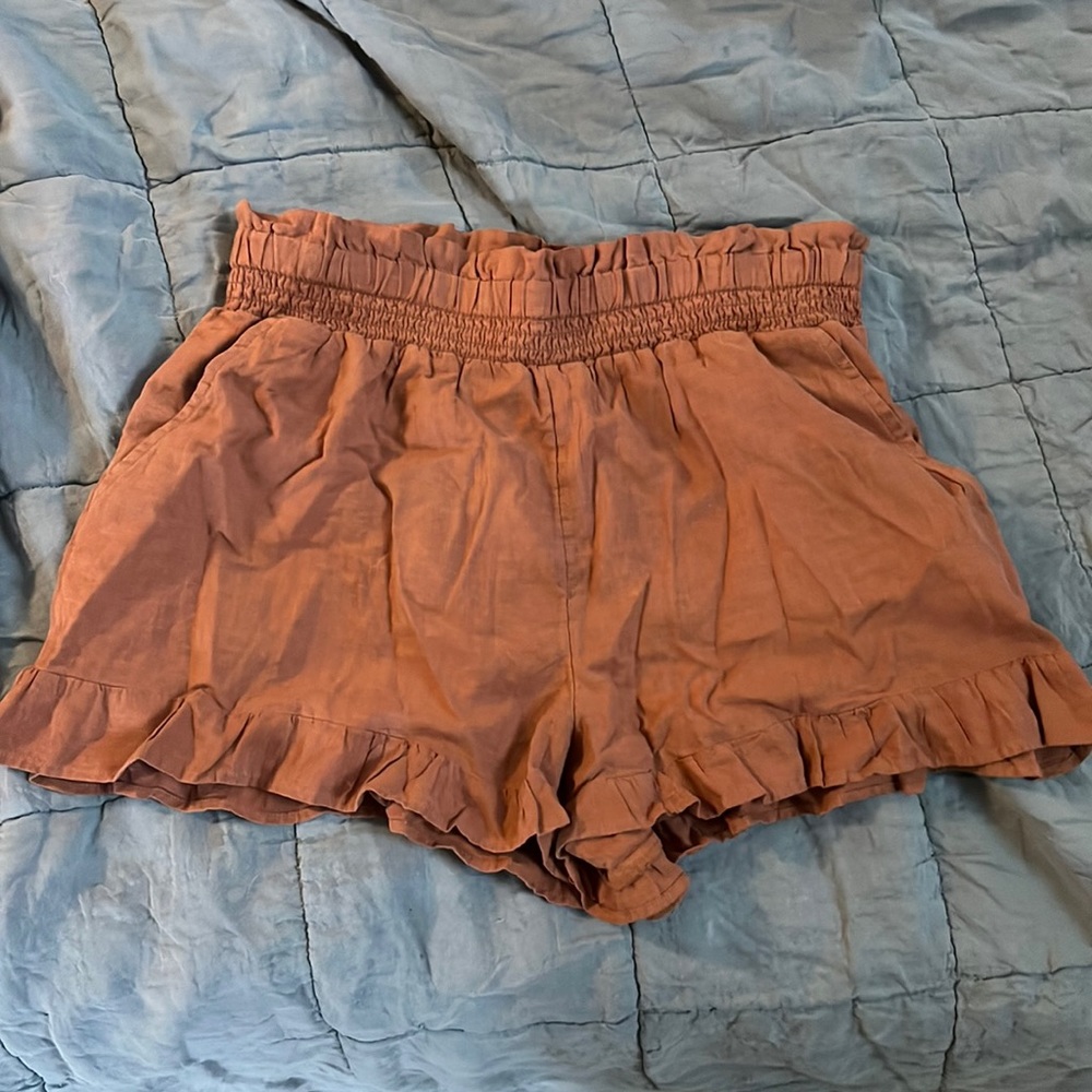 Aerie burnt orange linen ruffle shorts size large